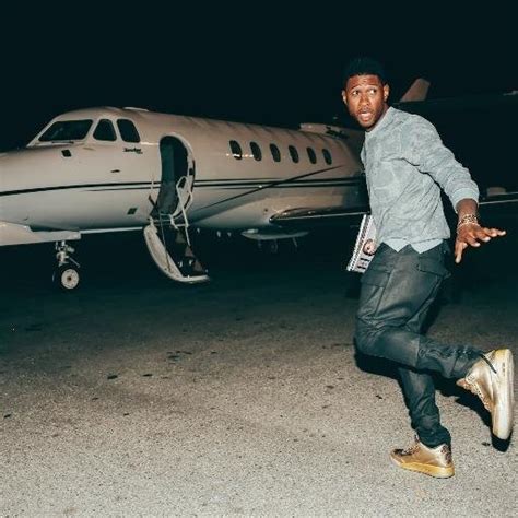 Usher Announces 'The UR Experience' North American Tour Dates [Video ...