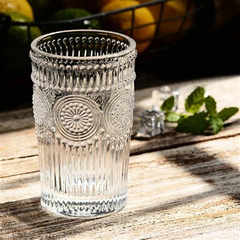 Antique Class Cup Clear Embossed Water Glass Sunflower Juice Wine Milk Drinking Glasses Large