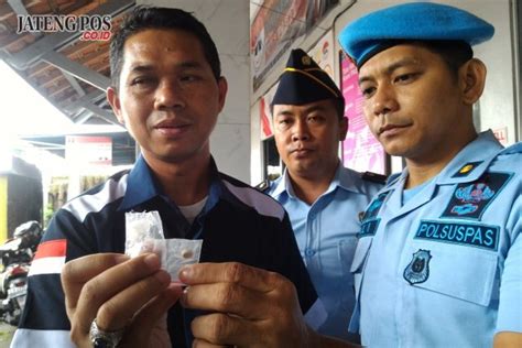 Satu Paket Diduga Sabu Ditemukan Di Pagar Rutan Jatengpos Co Id