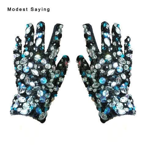 Real Luxury Black Beaded Wedding Gloves 2017 With Finger Wrist Bridal