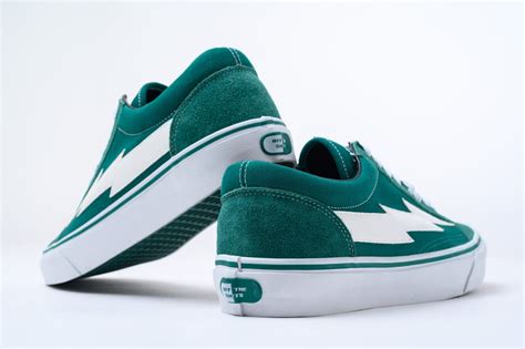 Revenge X Storm V1 Green Triplesneaker