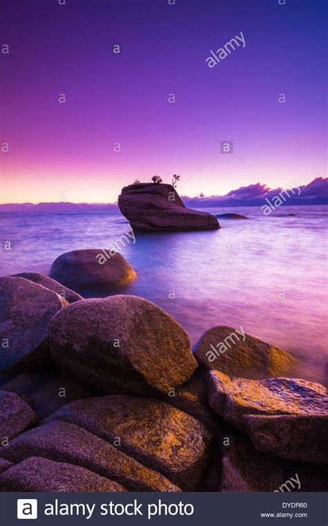 Bonsai Rock at sunset, Lake Tahoe, Nevada, USA Stock Photo - Alamy