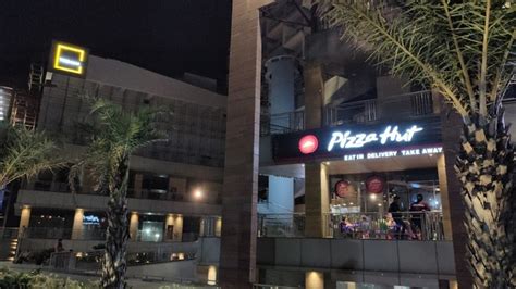 Pizza Hut Iris Broadway Gurugram