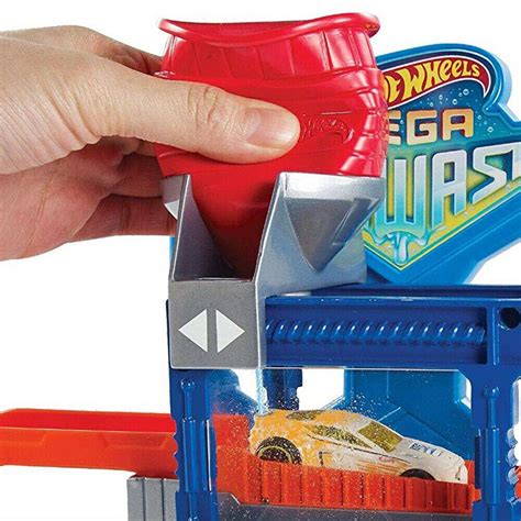 Mattel Hot Wheels City Mega Car Wash Toy Play Set With Color Changing Car