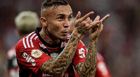 Flamengo Vence Gr Mio Gols De Cebolinha Pedro E Bruno Henrique E