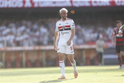 Confira quem foram os destaques do São Paulo contra o Flamengo Gazeta