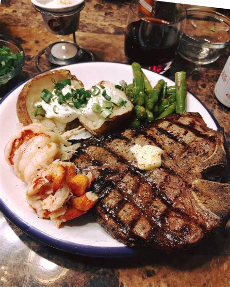 The Lobster Mobsters INC. - 🦞 Our 1 lb bags of Tail, Claw & Knuckle