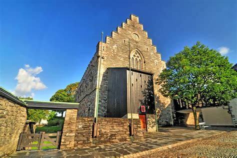 Bergenhus Fortress in Bergen - One of Norway's Oldest and Largest ...