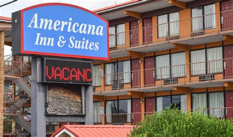 Americana Inn & Suites Hotel (Pigeon Forge (TN)) - Deals, Photos & Reviews