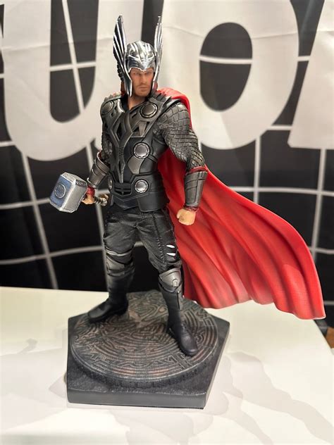 Thor 1 Statue Iron Studios Thor Deluxe Art Scale 1 10 Exclusive