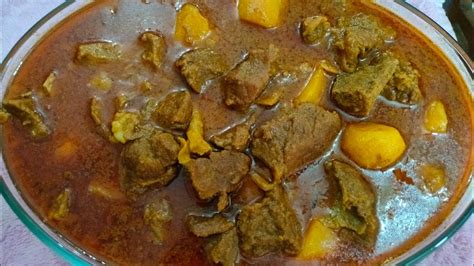 দেশীয় স্টাইলে গরুর মাংস আলু দিয়ে পাতলা ঝোল Spicy Beef Curry Youtube