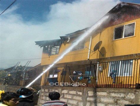 Un Incendio Destruyó Completamente El Segundo Piso De Una Vivienda En Concepción