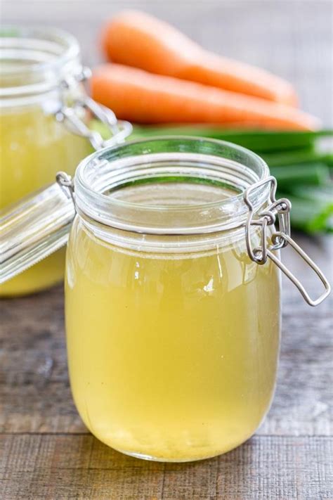 Easy Homemade Chicken Broth Momsdish