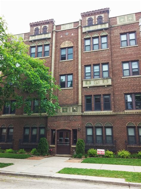 Varsity Apartments Near Marquette University Milwaukee, WI