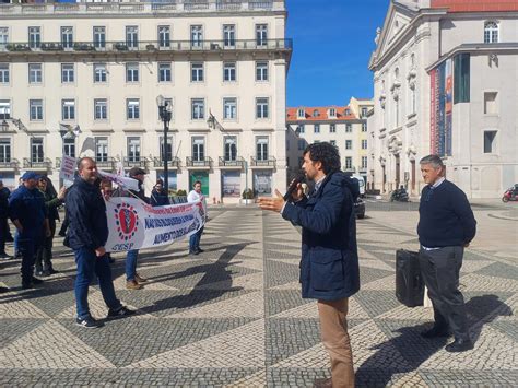 Solidariedade a luta dos trabalhadores da EMEL Organização