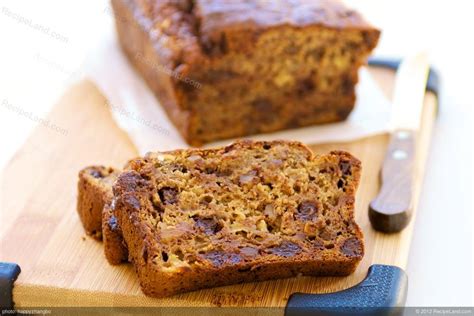 Hawaiian Pineapple Banana Nut Bread Recipe