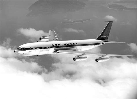 Aircraft – Boeing 707-320 – Northwest Airlines History Center