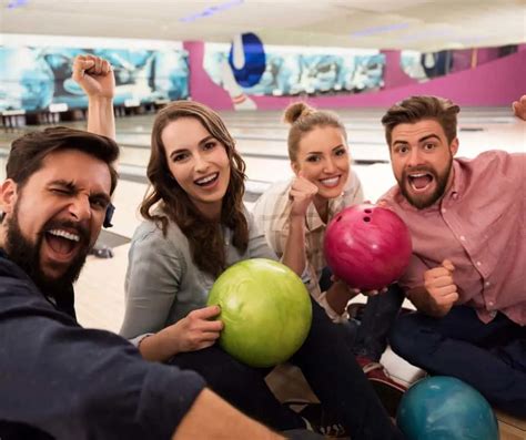 Top 10 Bowling Alleys Near Riverside - SoCal Field Trips