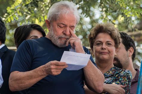 Lula Deixa Sindicato A Pé Para Se Entregar à Pf O Dia Brasil