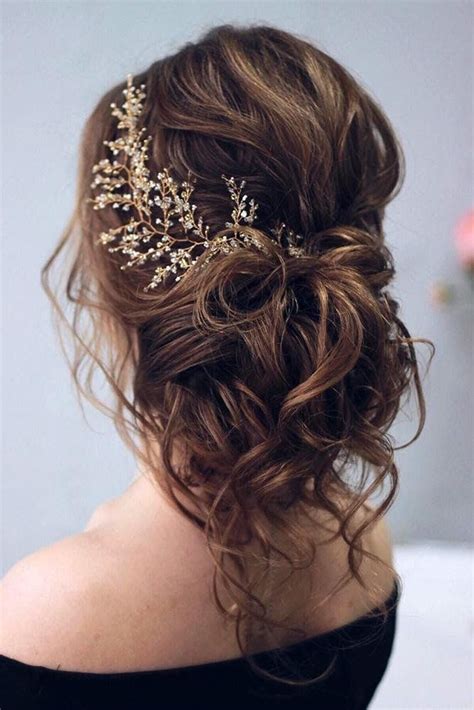 40 Ways To Wear Wedding Flower Crowns Hair Accessories Capelli