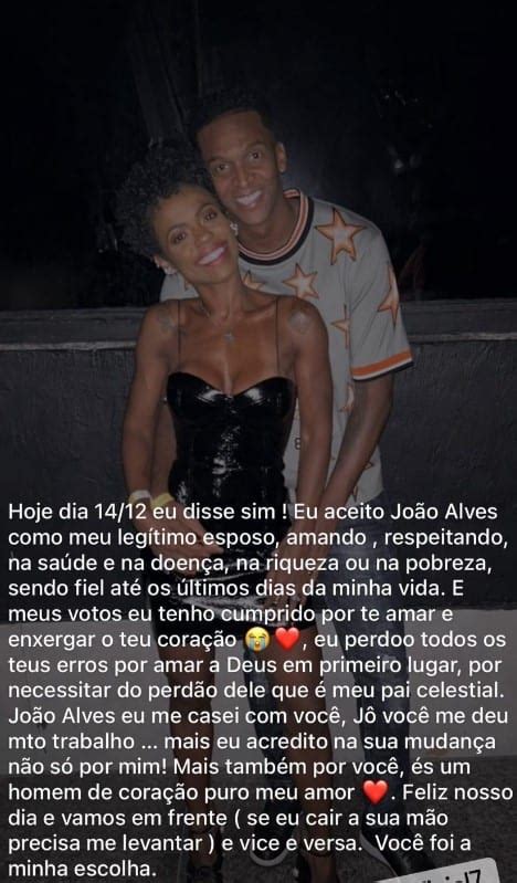 Em aniversário de 16 anos de casamento Claudia Santos se declara para