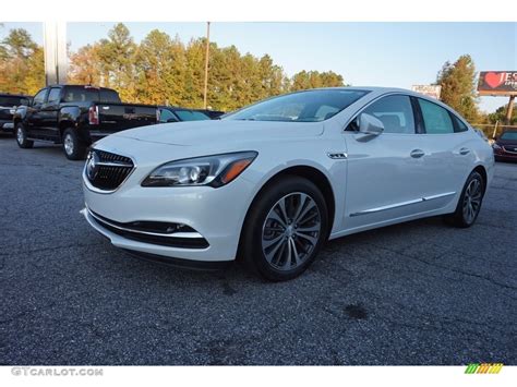 White Frost Tricoat 2017 Buick LaCrosse Essence Exterior Photo