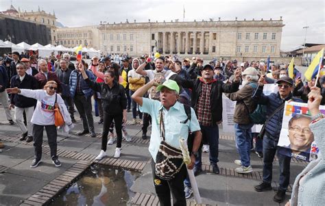 Marchas En Bogotá 8 De Febrero En Vivo Así Avanza La Manifestación De