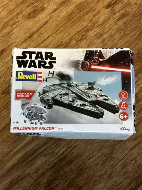 Revell Star Wars Millennium Falcon Scale Model Eur