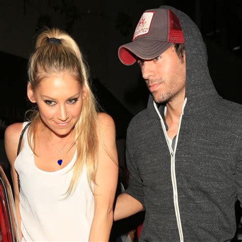 Photos from Enrique Iglesias & Anna Kournikova's Cutest Pics