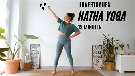 Yoga Urvertrauen stärken Erdung Balance Kraft Vertrauen stärken