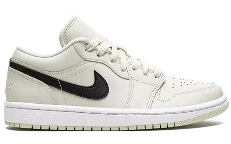 Nike Air Jordan 1 Low Coconut Milk Sneakers Collectie Sneakerstad