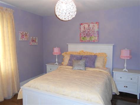 Girls bedroom. love the Purple !! and that light !! Awesome :) | Girls ...