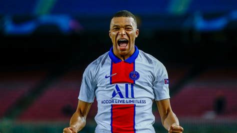 Kylian Mbappé Jeho mladší brat Ethan Mbappé podpísal zmluvu s PSG