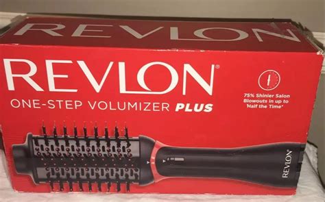 ORIGINAL SALES Revlon One Step Volumizer PLUS Hair Dryer And Hot Air Brush At Rs 5000 Piece