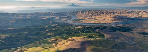 Explore The Dalles This Fall Mt Hood And The Columbia River Gorge