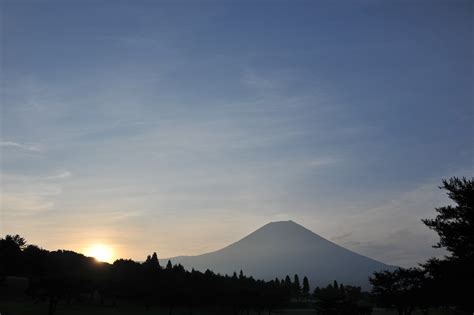 Mt Fuji Sunrise - Shibuya246