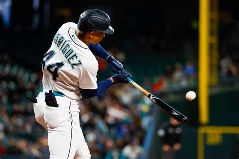 Mariners’ Julio Rodríguez extends second-half surge, records 9 hits, 7 RBIs in 2 games - The ...