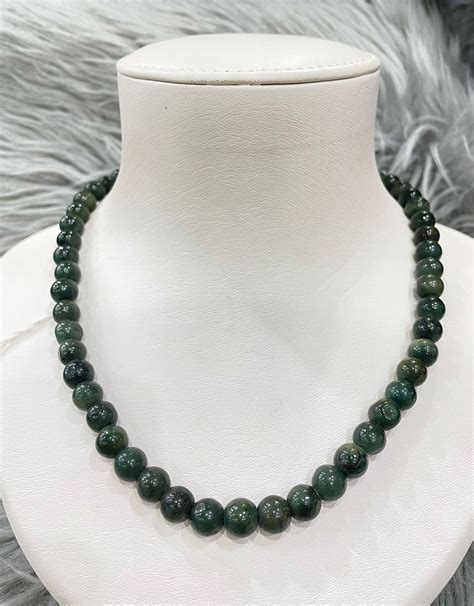 Jade green stone necklace – Souvenir Gifts