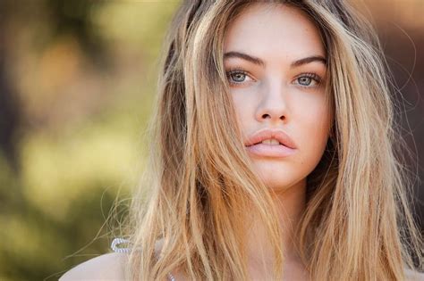 Bild Markiert Mit Skinny Brunette Thylane Blondeau Celebrity Star