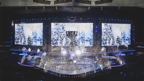 League Of Legends Worlds Dates Revealed For Each Stage During