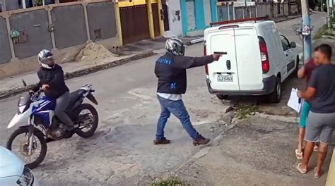 Imagens Fortes Vídeo Mostra Assassinato De Assessor De Vereador De