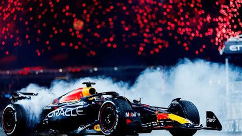 Pin By LS On F1 Red Bull Racing Red Bull F1 Bulls Wallpaper