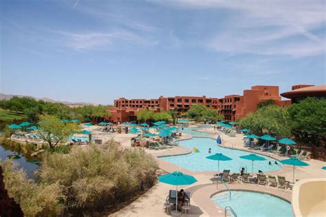 Sheraton Grand at Wild Horse Pass: Pool & Spa Day Pass Phoenix | ResortPass