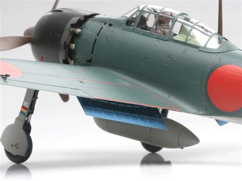 Ecomodelismo Mitsubishi A6m55a Zero Fighter Zeke