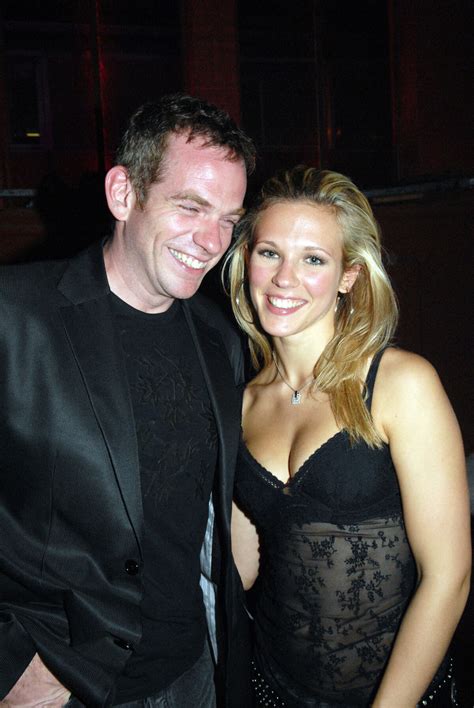 Photo Garou Et Sa Compagne Lorie Laure Pester En Paris