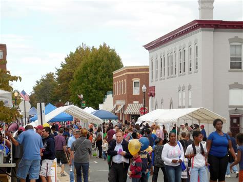 Teatime Journeys: Old Town Manassas Fall Festival