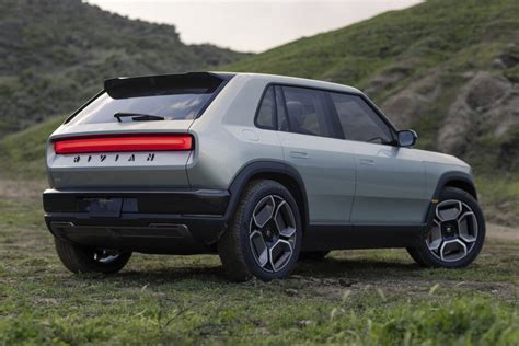 Surprise Wild Triple Motor Rivian R X Tops R And R Electric Suv