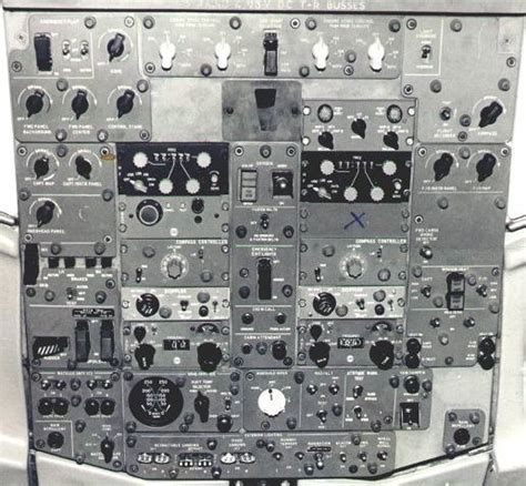 The 737 Overhead Panel