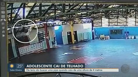 Adolescente sofre queda de 6m após subir em telhado de escola para