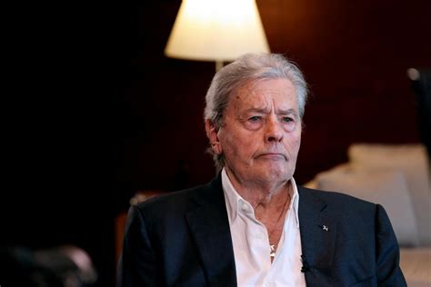 Photo Exclusif Alain Delon Lors D Un Tournage Avec Cyril Viguier